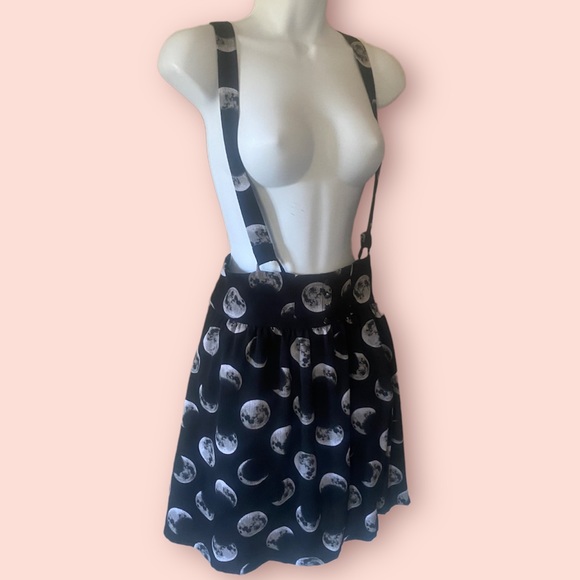 Hot Topic Moon Phase Suspender Skirt Size L - Picture 3 of 7